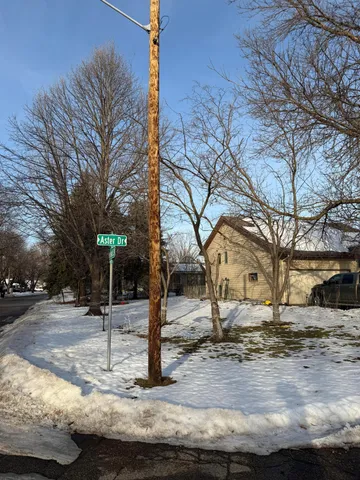 $344,900 | 301 Aster Drive, Northfield, MN 55057