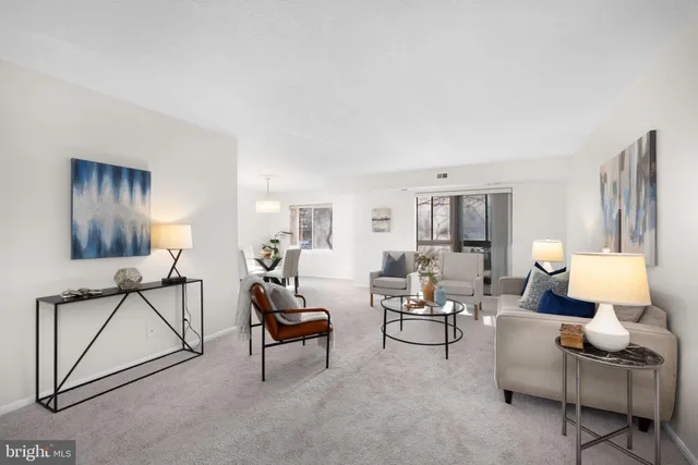 $489,750 | 8380 Greensboro Drive, Unit 221, McLean, VA 22102