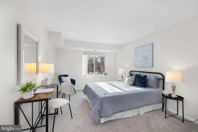 $498,750 | 8380 Greensboro Drive, Unit 221, McLean, VA 22102