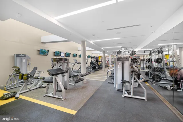 $498,750 | 8380 Greensboro Drive, Unit 221, McLean, VA 22102