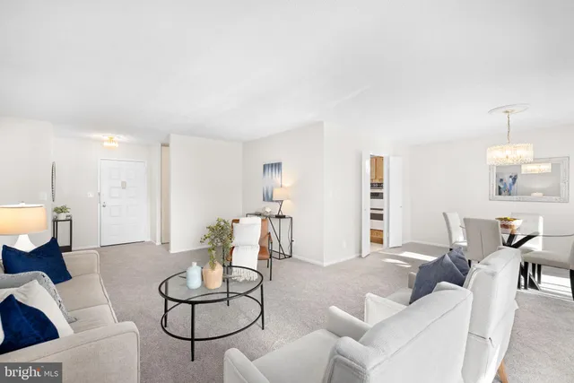 $498,750 | 8380 Greensboro Drive, Unit 221, McLean, VA 22102