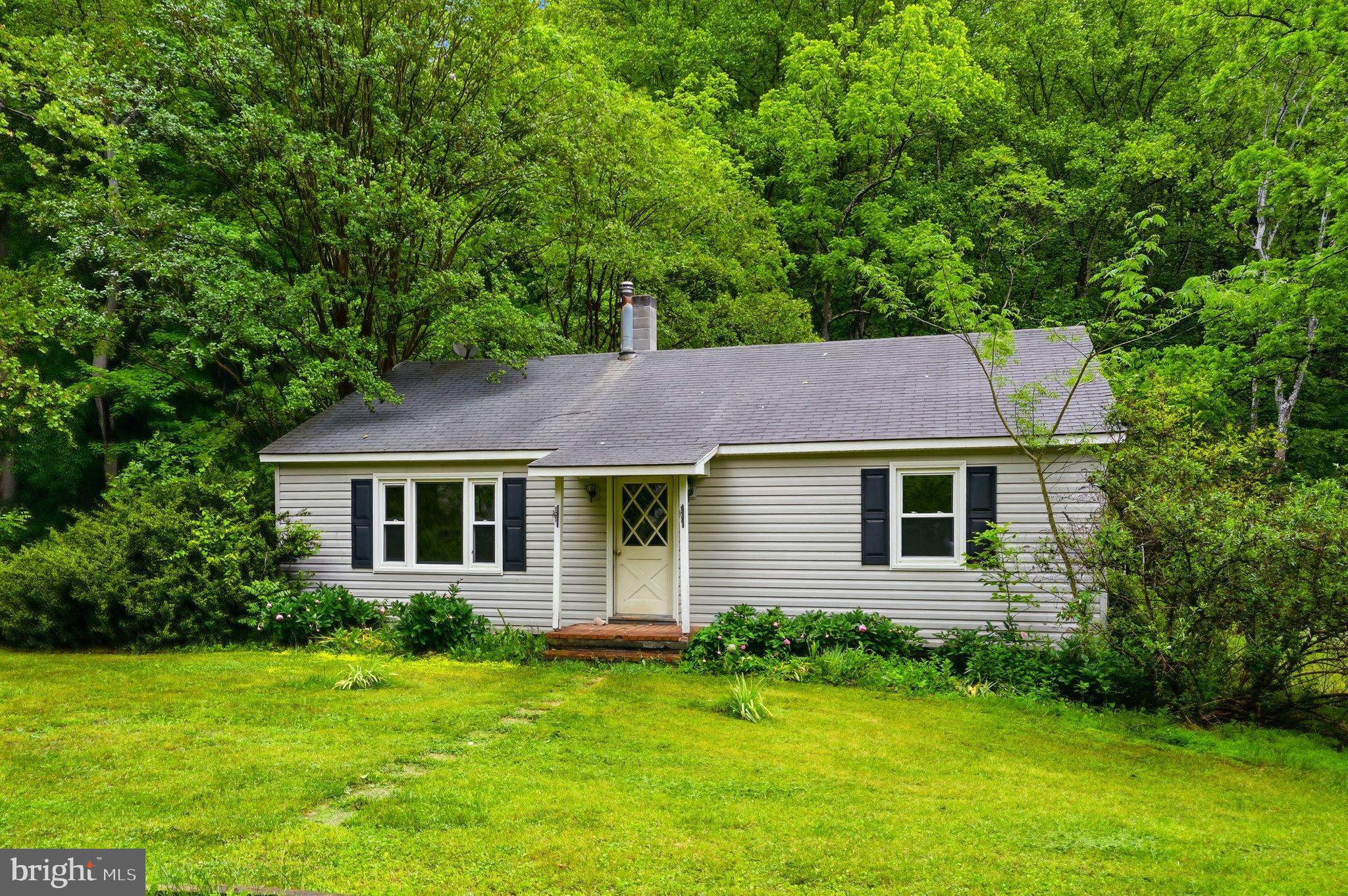 326 Keyser Run Road Washington, VA 22747 - Photo 4 of 33