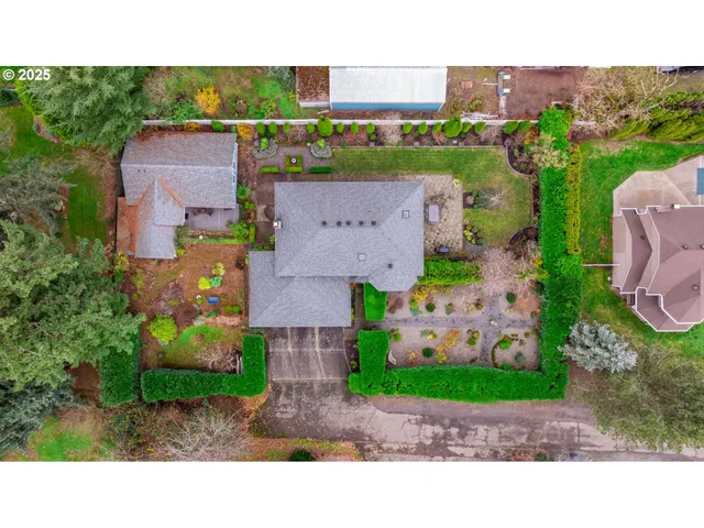 an aerial view of multiple house