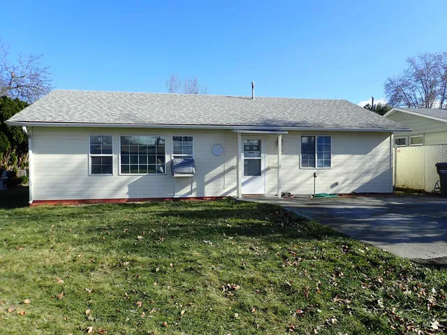 $305,000 | 1039 15th Street, Clarkston, WA 99403