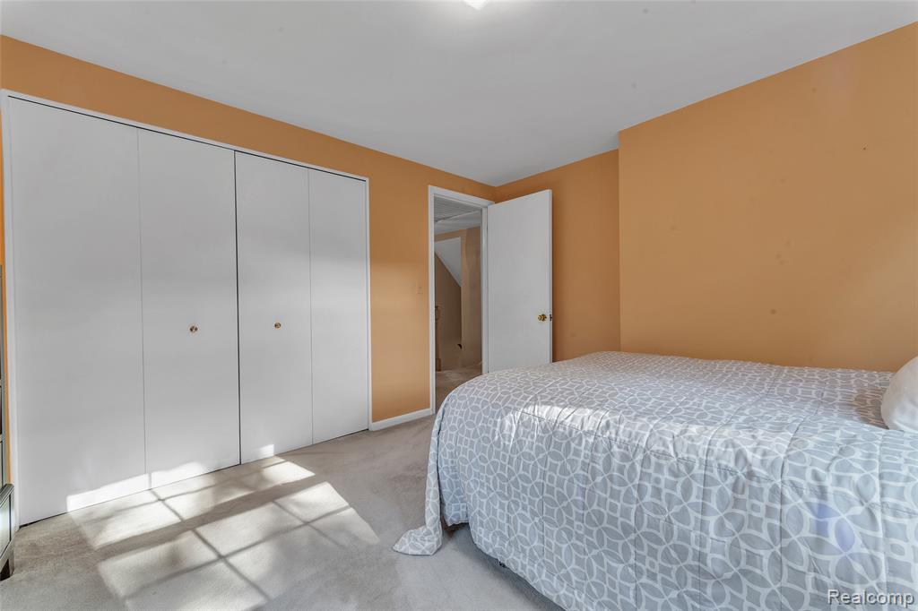 687 Foxhall Road Bloomfield Hills, MI 48304 - Photo 26 of 38