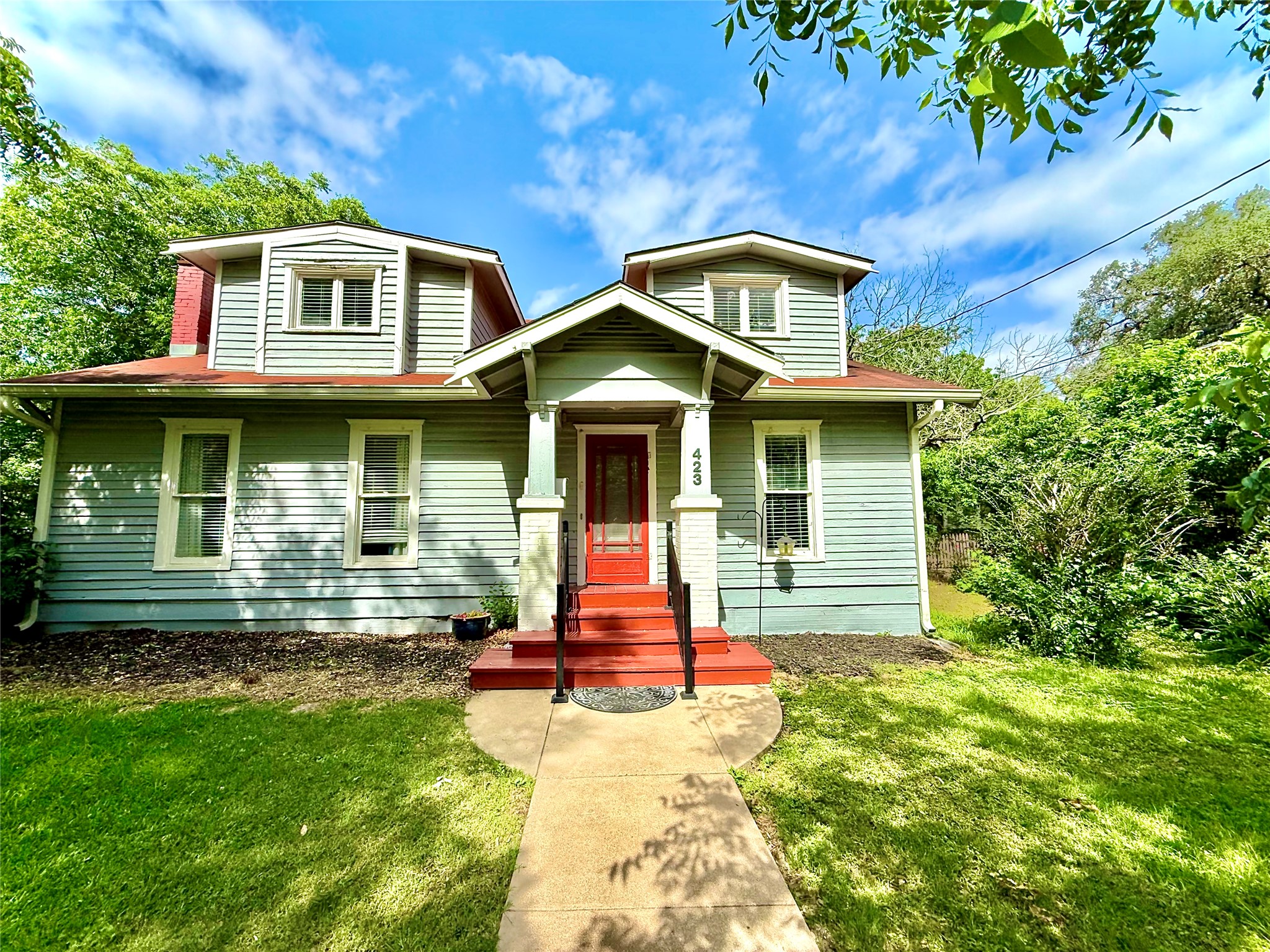 423 South Main Street Lockhart, TX 78644 - Photo 2 of 26 Image quality insufficient for description