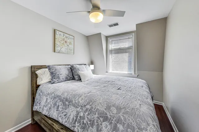 $8,000 | 1351 West Altgeld Street, Unit 4D, Chicago, IL 60614