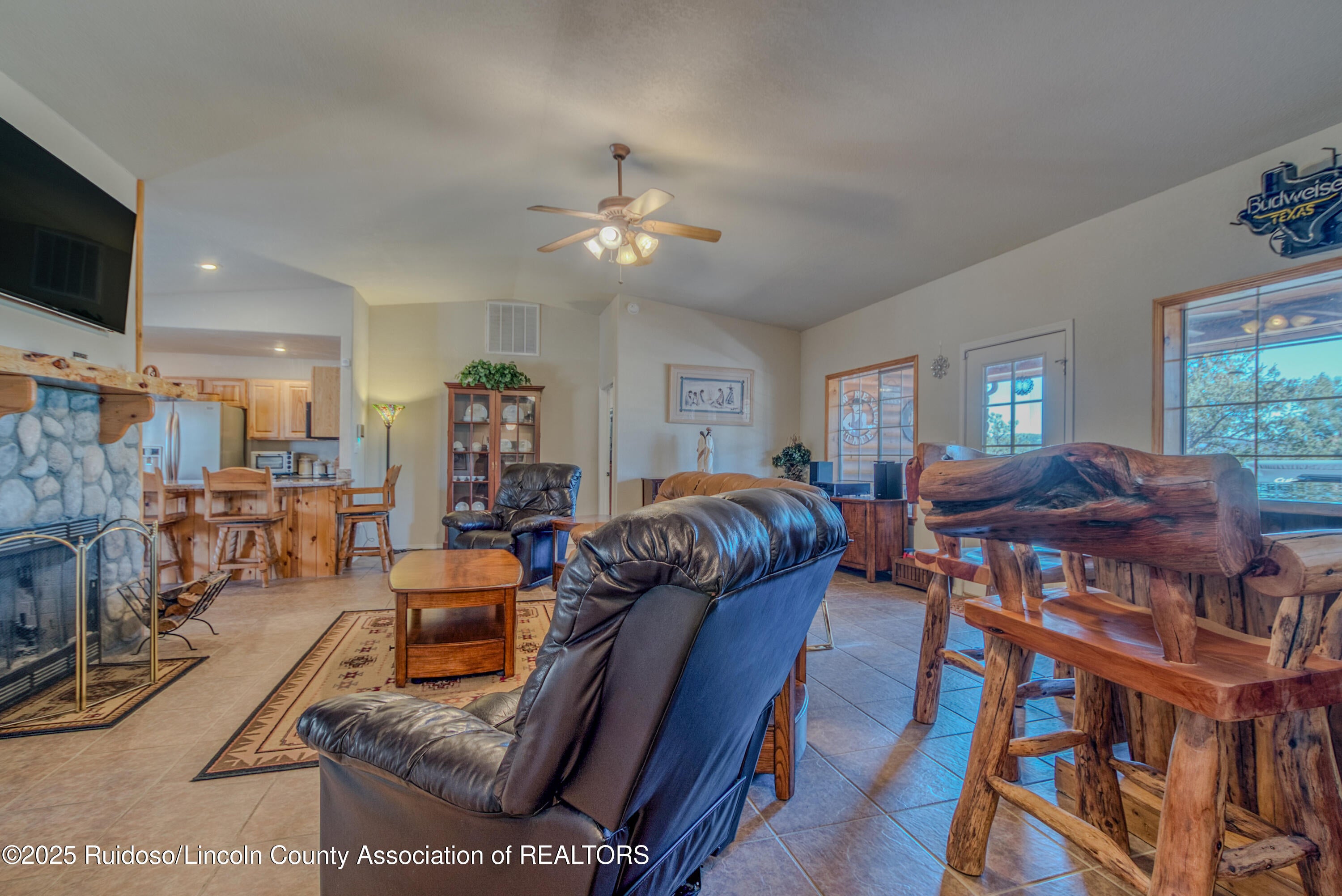 200 Sunrise Court Ruidoso, NM 88345 - Photo 9 of 51 DSC_1598_HDR