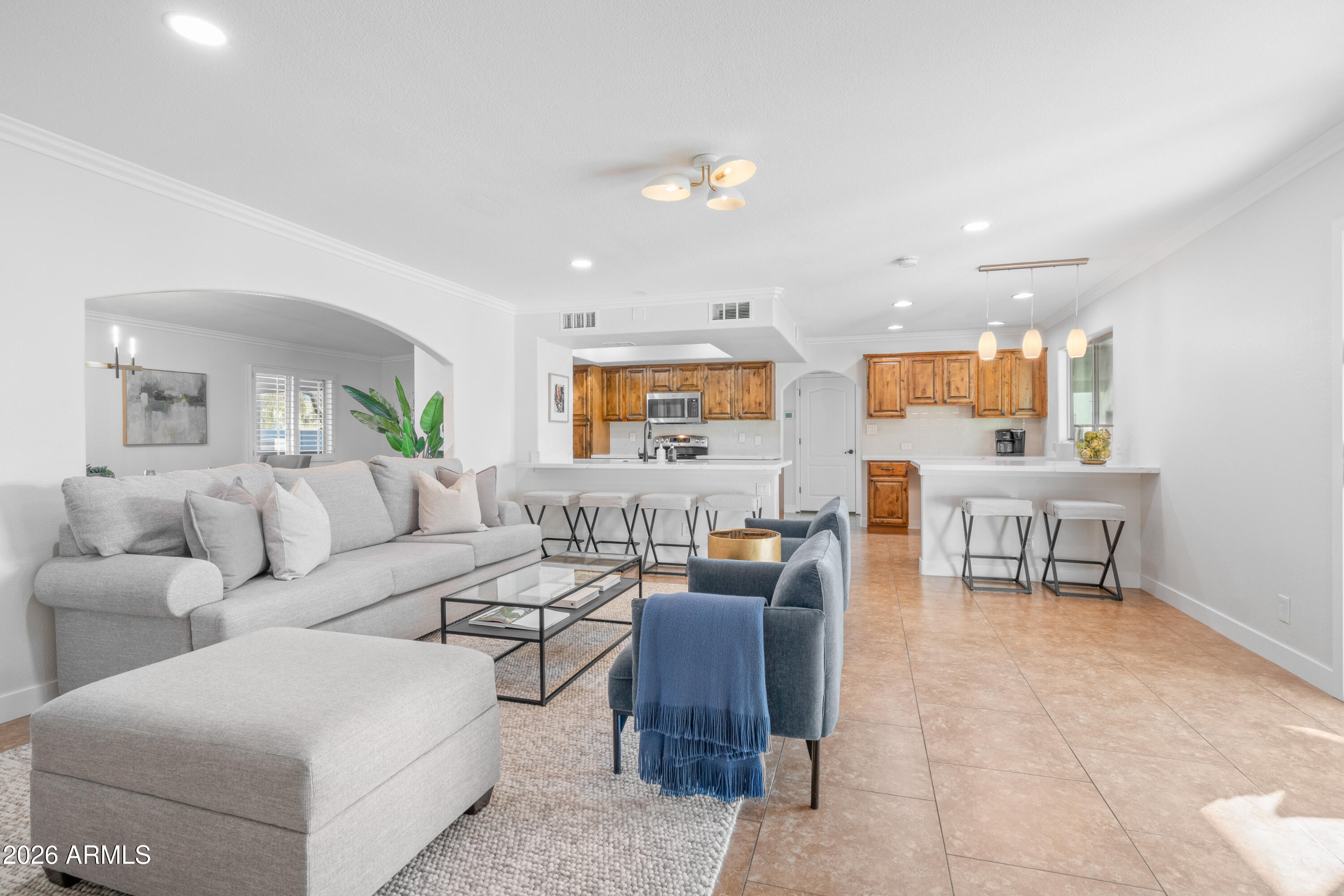 7041 East Presidio Road Scottsdale, AZ 85254 - Photo 5 of 44 6