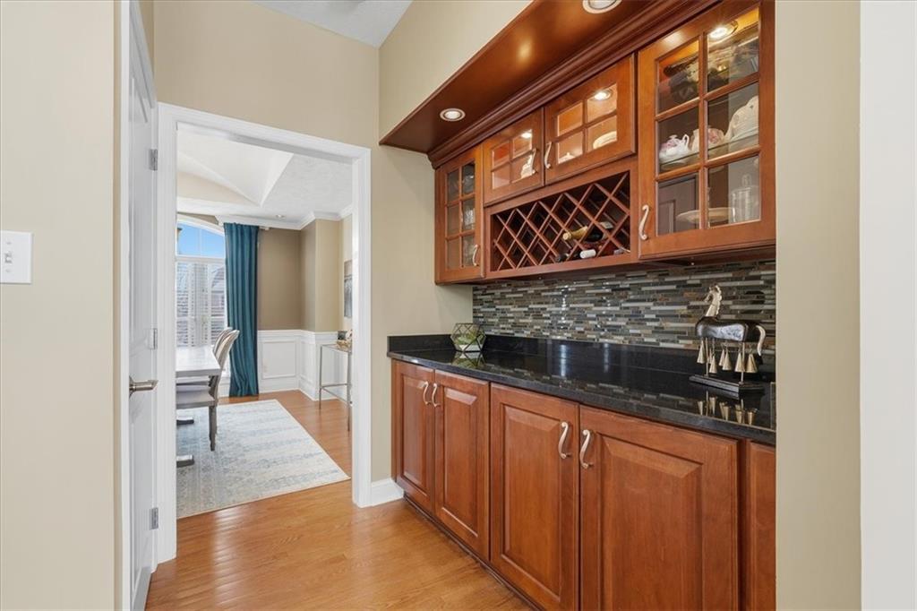 109 Rabold Drive Wexford, PA 15090 - Photo 6 of 43