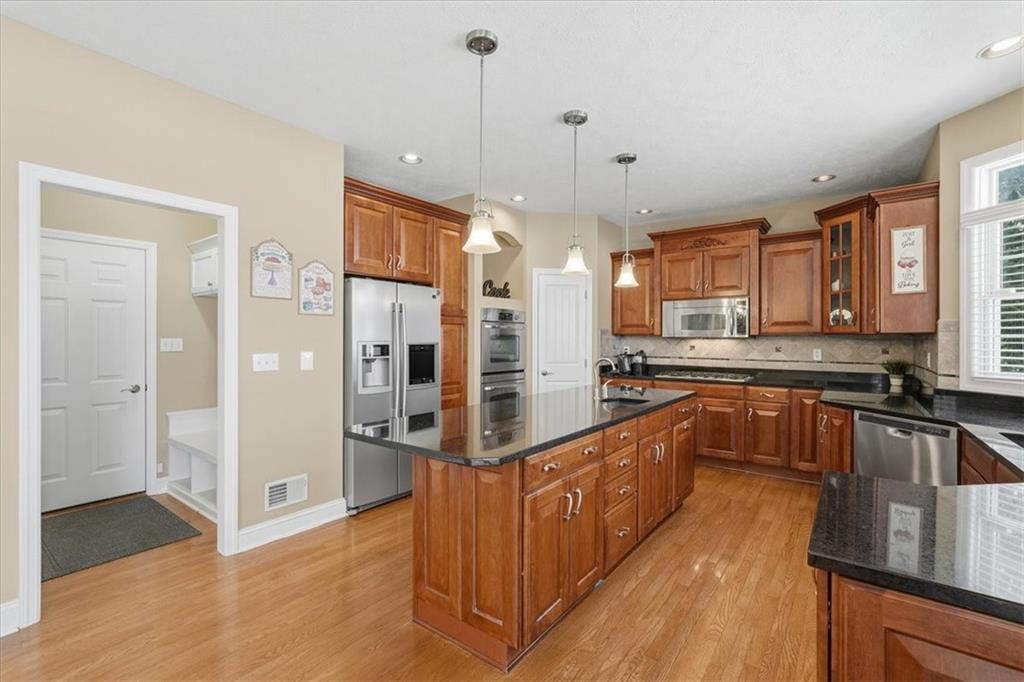 109 Rabold Drive Wexford, PA 15090 - Photo 8 of 43