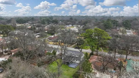 $324,950 | 806 Waggoner Drive, Arlington, TX 76013