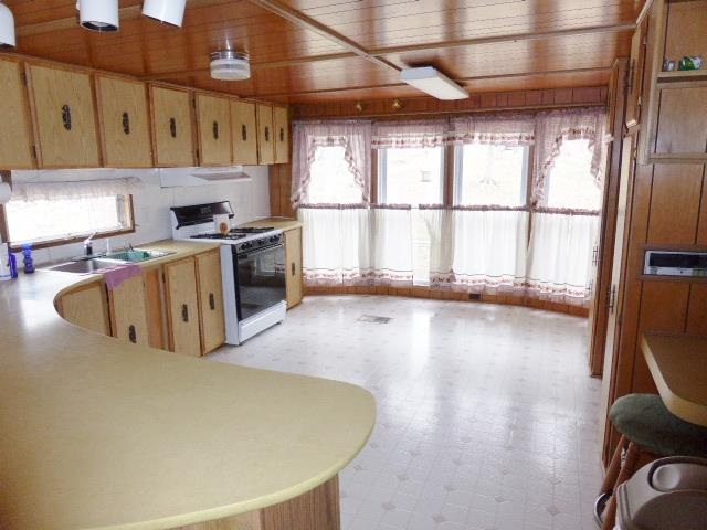 23753 Valencourt Road Copemish, MI 49625 - Photo 16 of 40 1783500-15.JPG