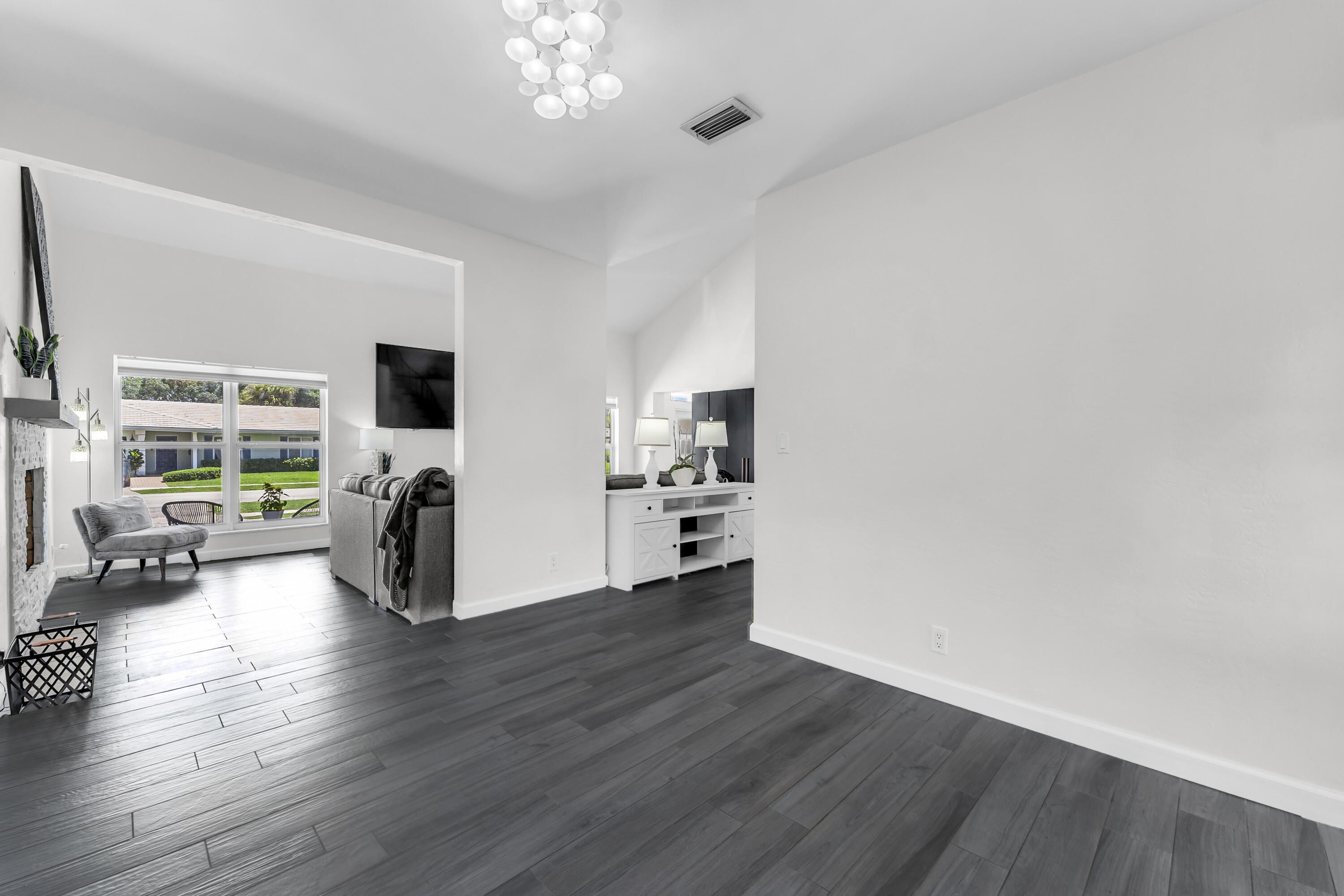 1472 Southwest 13th Street Boca Raton, FL 33486 - Photo 11 of 42 35