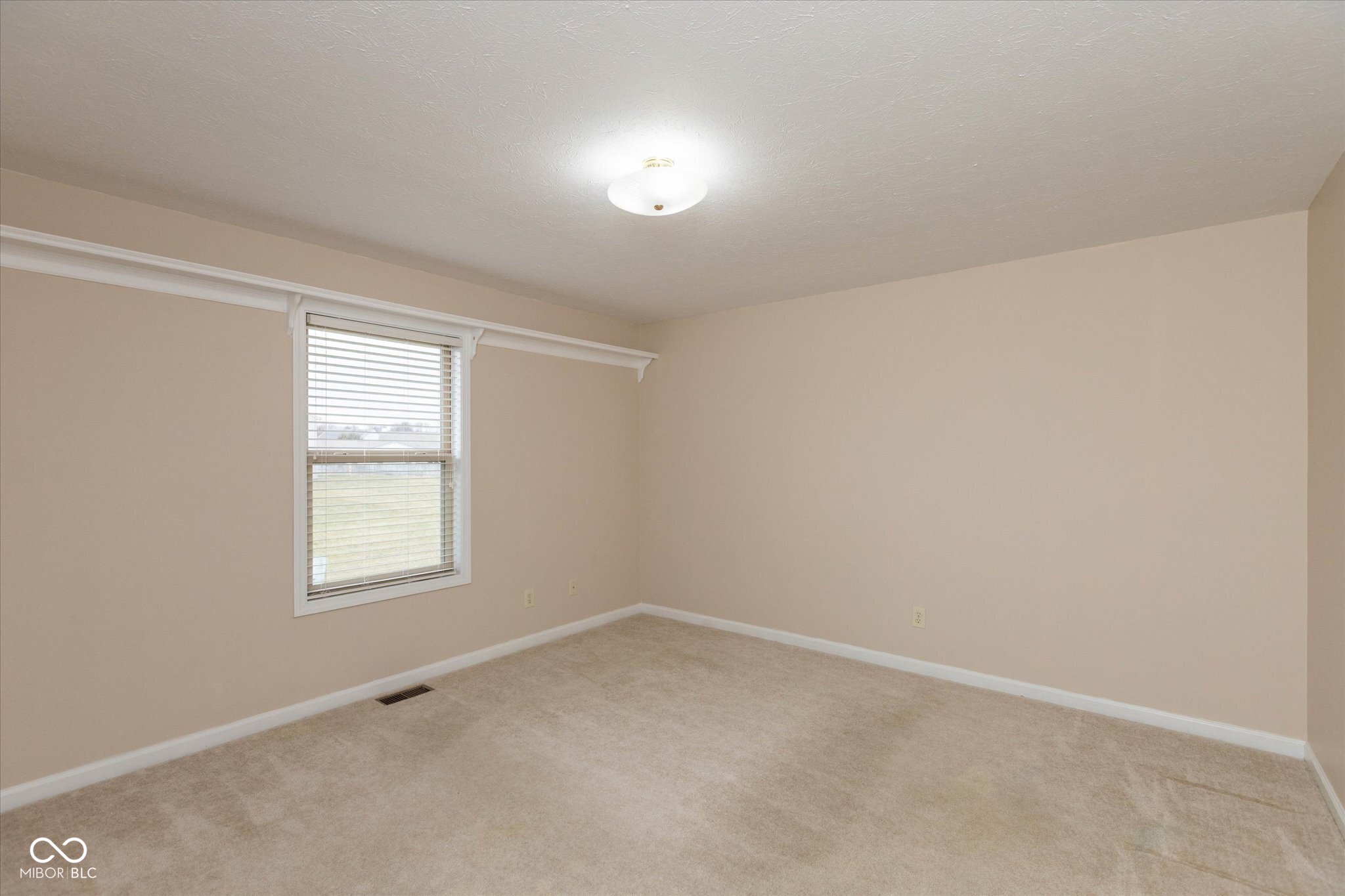 2000 Acorn Road Franklin, IN 46131 - Photo 12 of 22