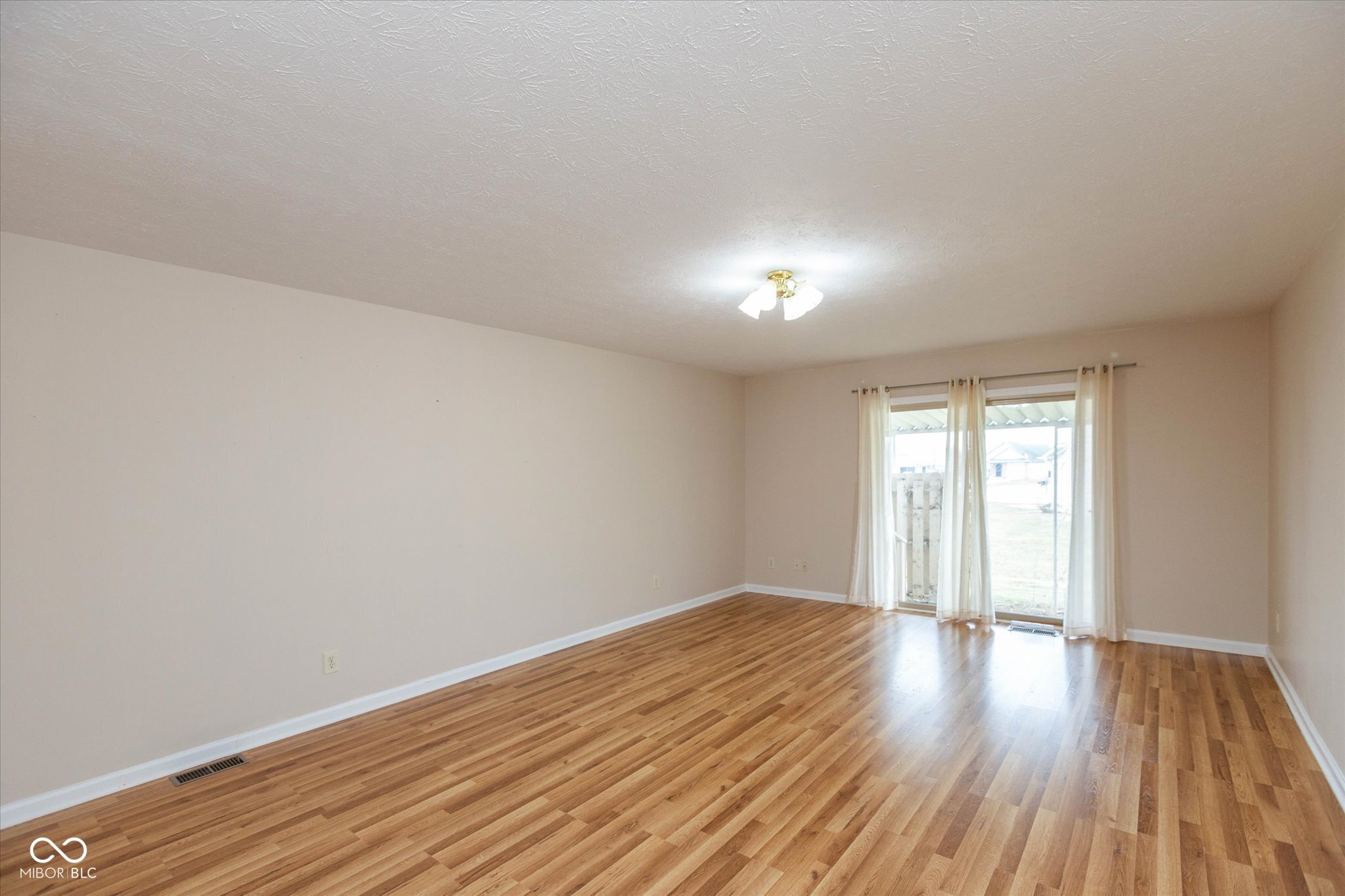 2000 Acorn Road Franklin, IN 46131 - Photo 8 of 22