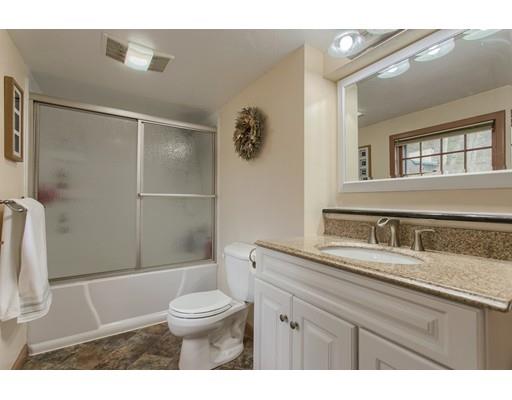 43 Keyes Road Westford, MA 01886 - Photo 18 of 26