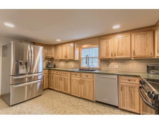 43 Keyes Road Westford, MA 01886 - Photo 5 of 26