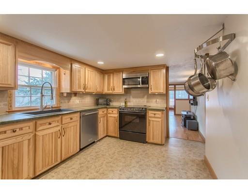 43 Keyes Road Westford, MA 01886 - Photo 6 of 26
