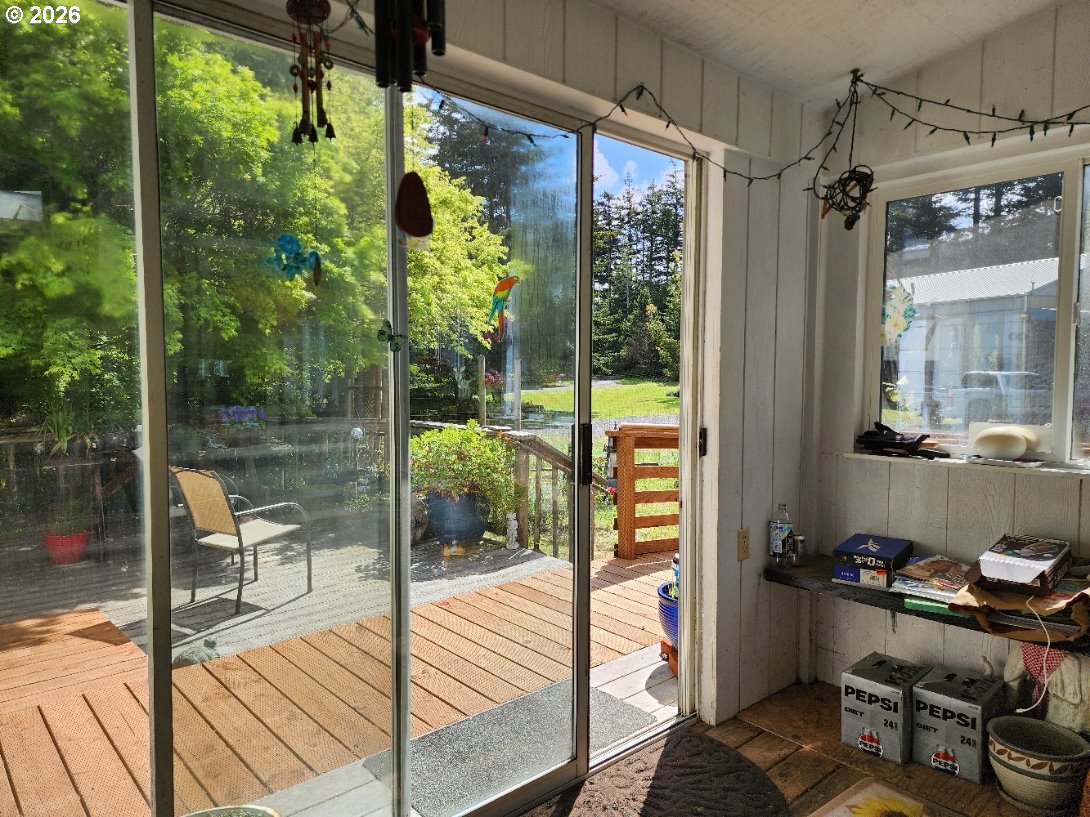 42550 Mill Pond Road Port Orford, OR 97465 - Photo 23 of 35 Mud Room