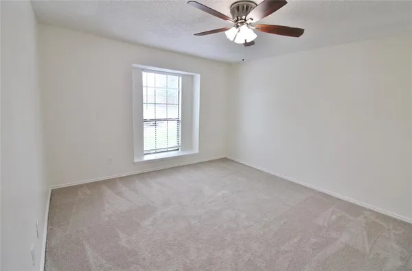 $2,095 | 1103 Hemlock Court, DeSoto, TX 75115