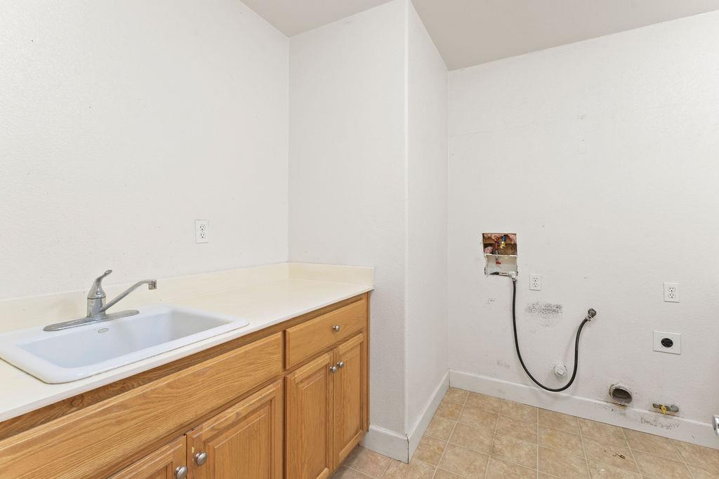 1514 Azalea Drive Patterson, CA 95363 - Photo 39 of 75