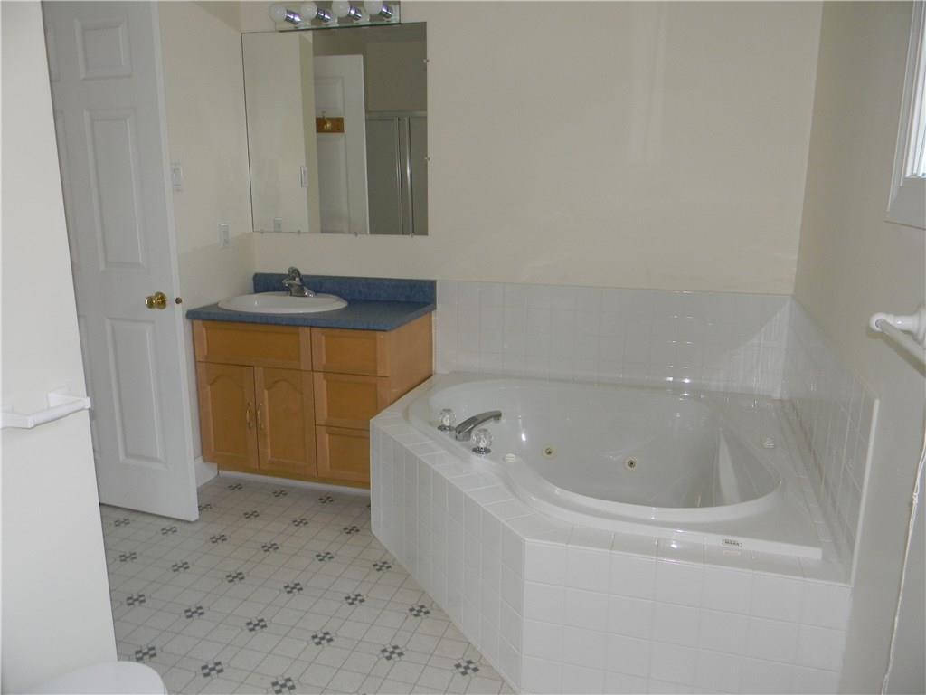63 Tuttle Road Cumberland Center, ME 04021 - Photo 18 of 25 Photo