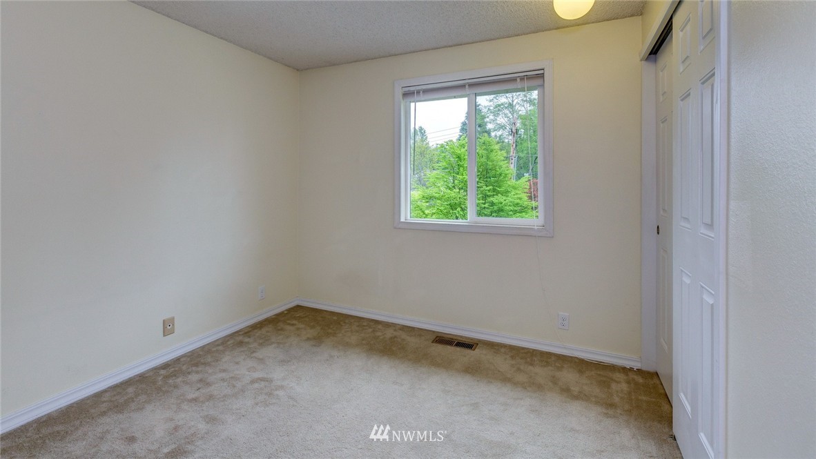625 Willow Road Bellingham, WA 98225 - Photo 14 of 25