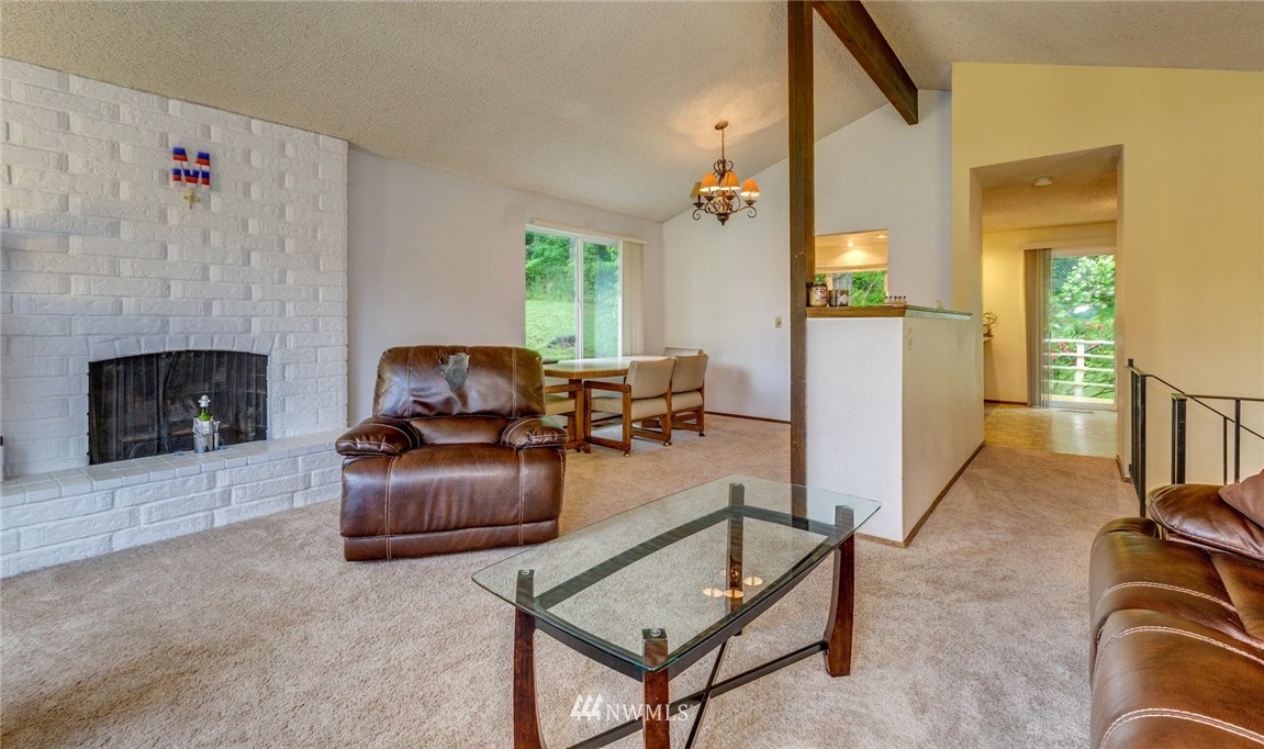 625 Willow Road Bellingham, WA 98225 - Photo 5 of 25