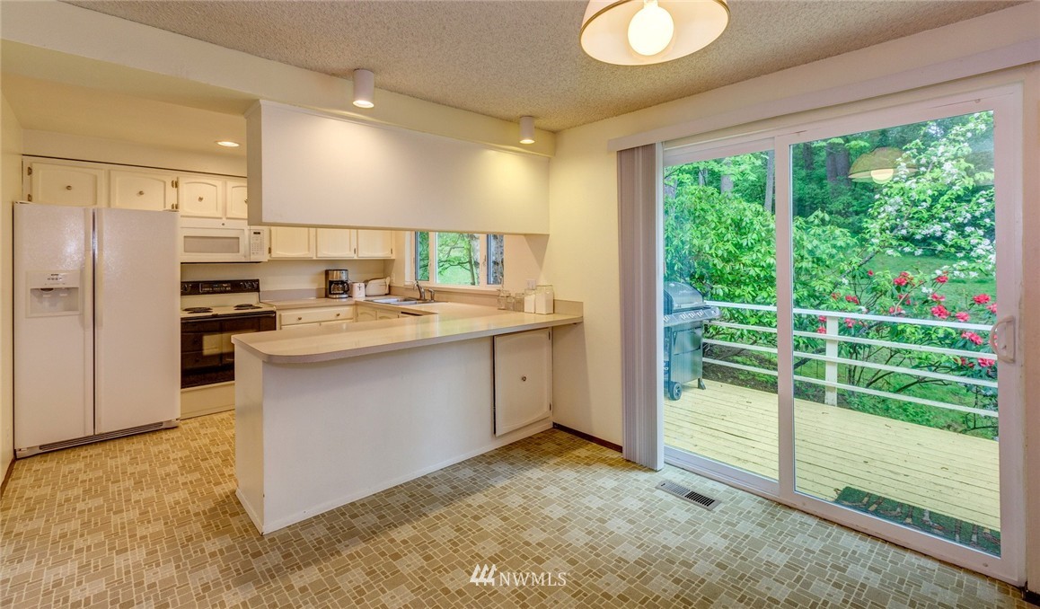 625 Willow Road Bellingham, WA 98225 - Photo 7 of 25