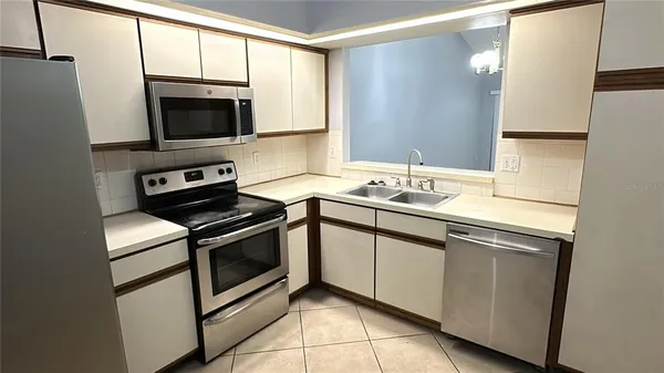 $1,950 | 1108 Lucaya Circle, Orlando, FL 32824