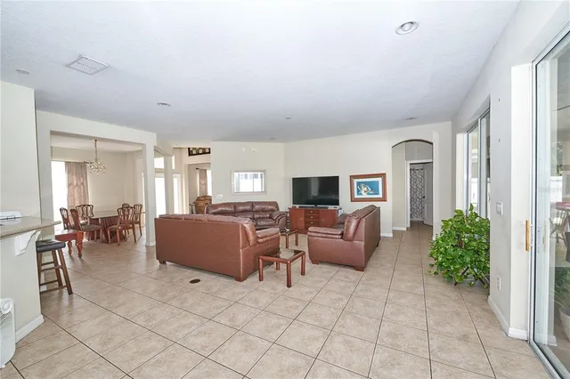 $549,000 | 330 Kays Landing Drive, Sanford, FL 32771