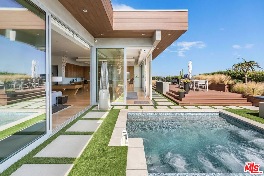 1429 Devlin Drive Los Angeles, CA 90069 - Photo 23 of 58