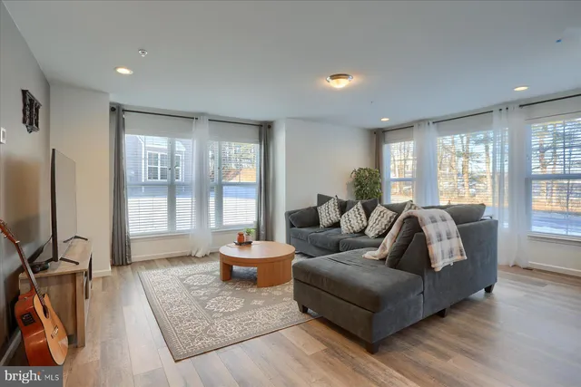 $399,900 | 110 Emma Circle, Harrisburg, PA 17112