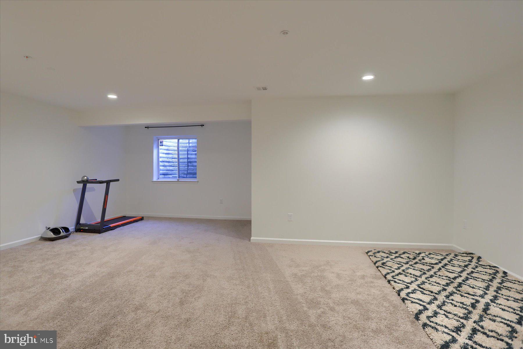 110 Emma Circle Harrisburg, PA 17112 - Photo 27 of 32 a view of an empty room