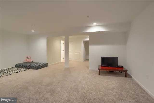 $399,900 | 110 Emma Circle, Harrisburg, PA 17112