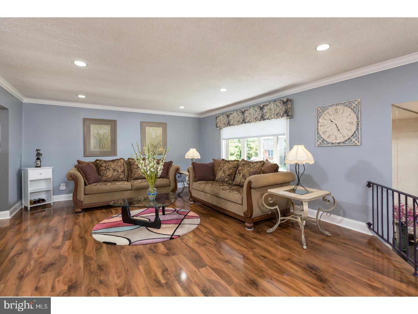 38 Clemson Road Cherry Hill, NJ 08034 - Photo 3 of 25 Living Room
