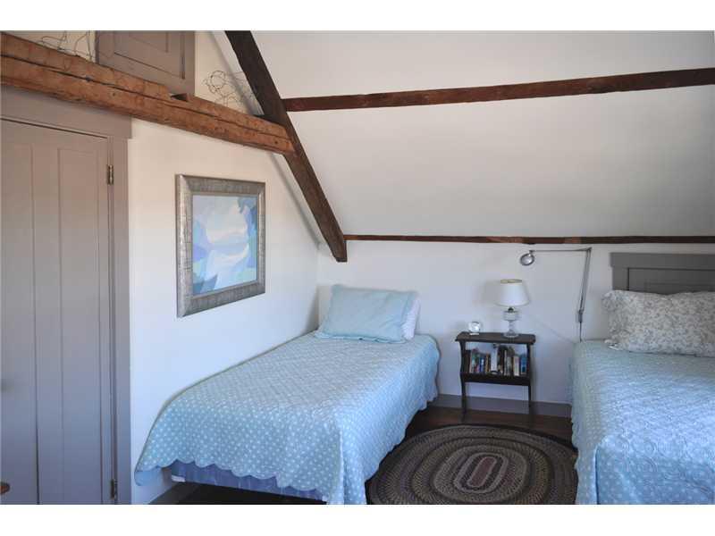 1433 Highway 32 Bristol, ME 04564 - Photo 9 of 17 Bedroom.