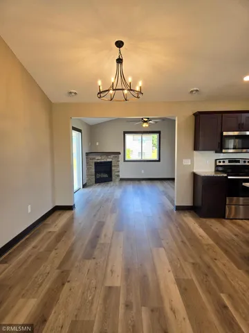 $329,900 | 912 Katelyn Circle, Montgomery, MN 56069