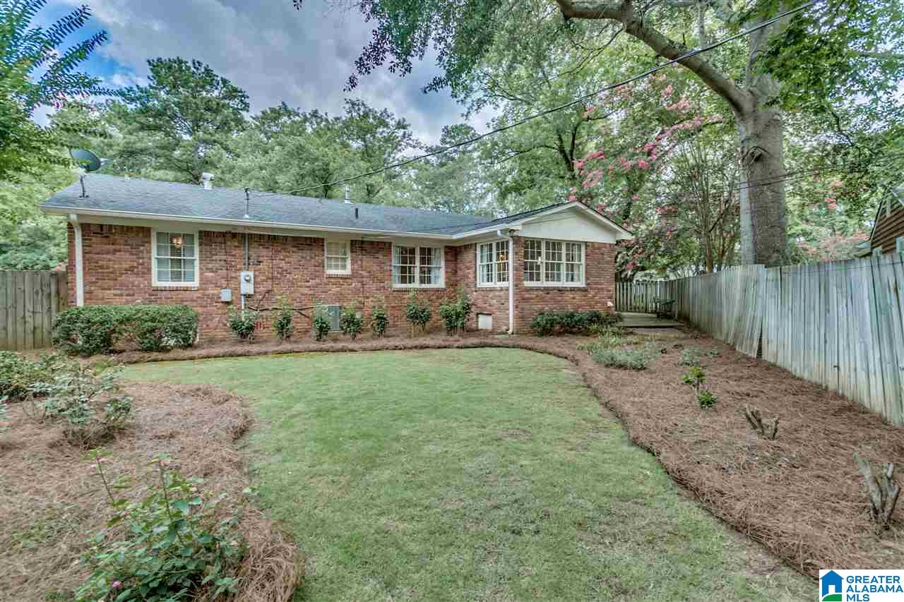 4226 MountainDale Road Birmingham, AL 35213 - Photo 8 of 37