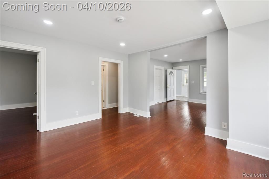 3690 Phillips Avenue Berkley, MI 48072 - Photo 11 of 33