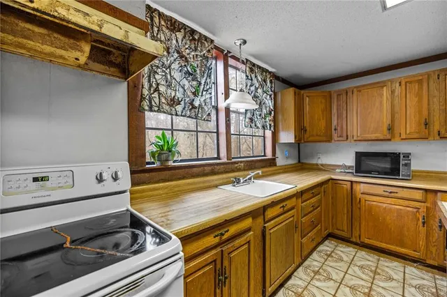 $130,000 | 67135 Oil Field Road, Kentwood, LA 70444