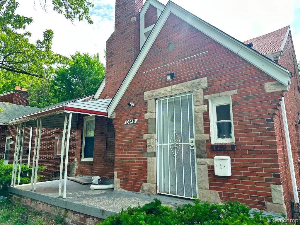 10150 Roxbury Street Detroit, MI 48224 - Photo 3 of 19