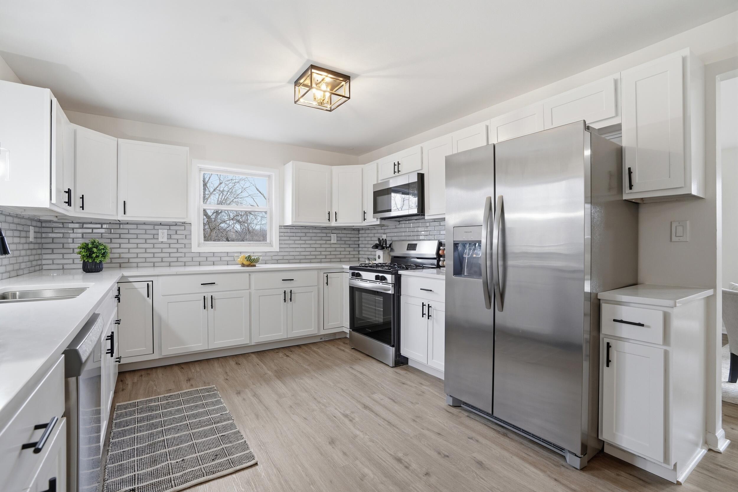 4320 Calhoun Street Gary, IN 46408 - Photo 12 of 28 2500x1668