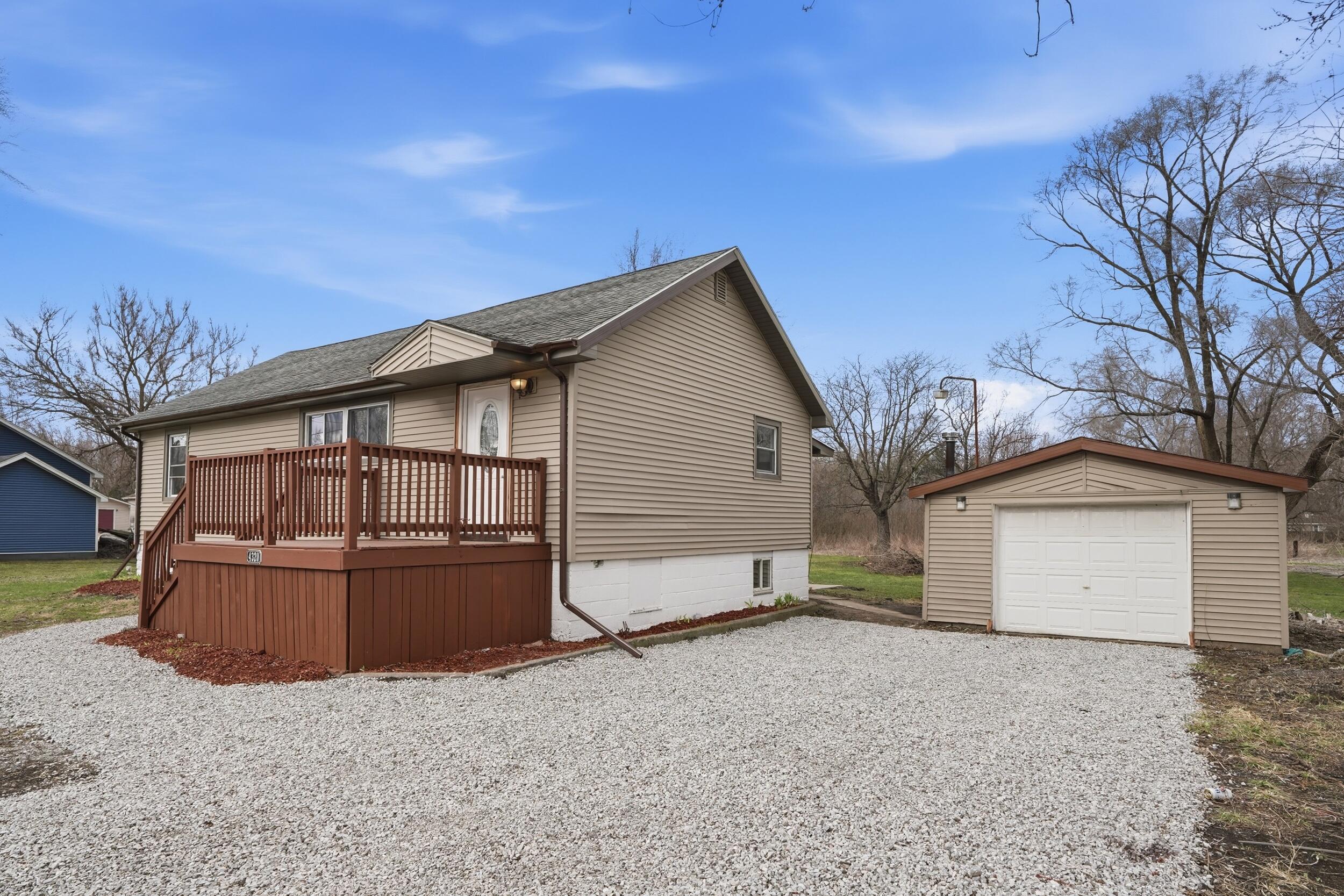 4320 Calhoun Street Gary, IN 46408 - Photo 2 of 28 2500x1667