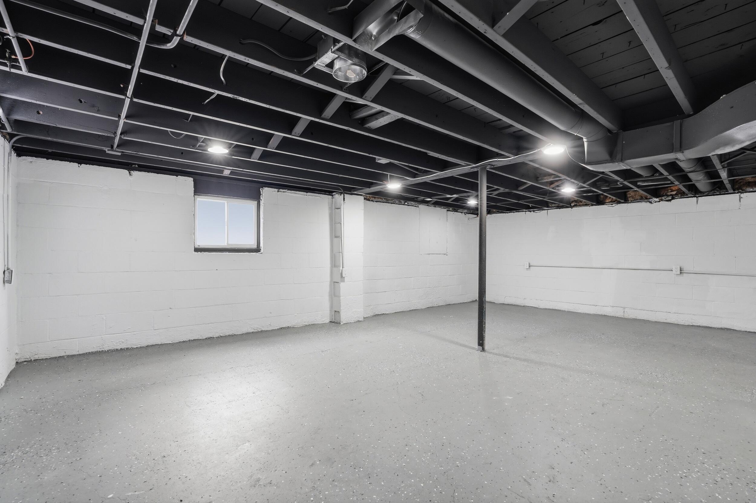 4320 Calhoun Street Gary, IN 46408 - Photo 23 of 28 2500x1665