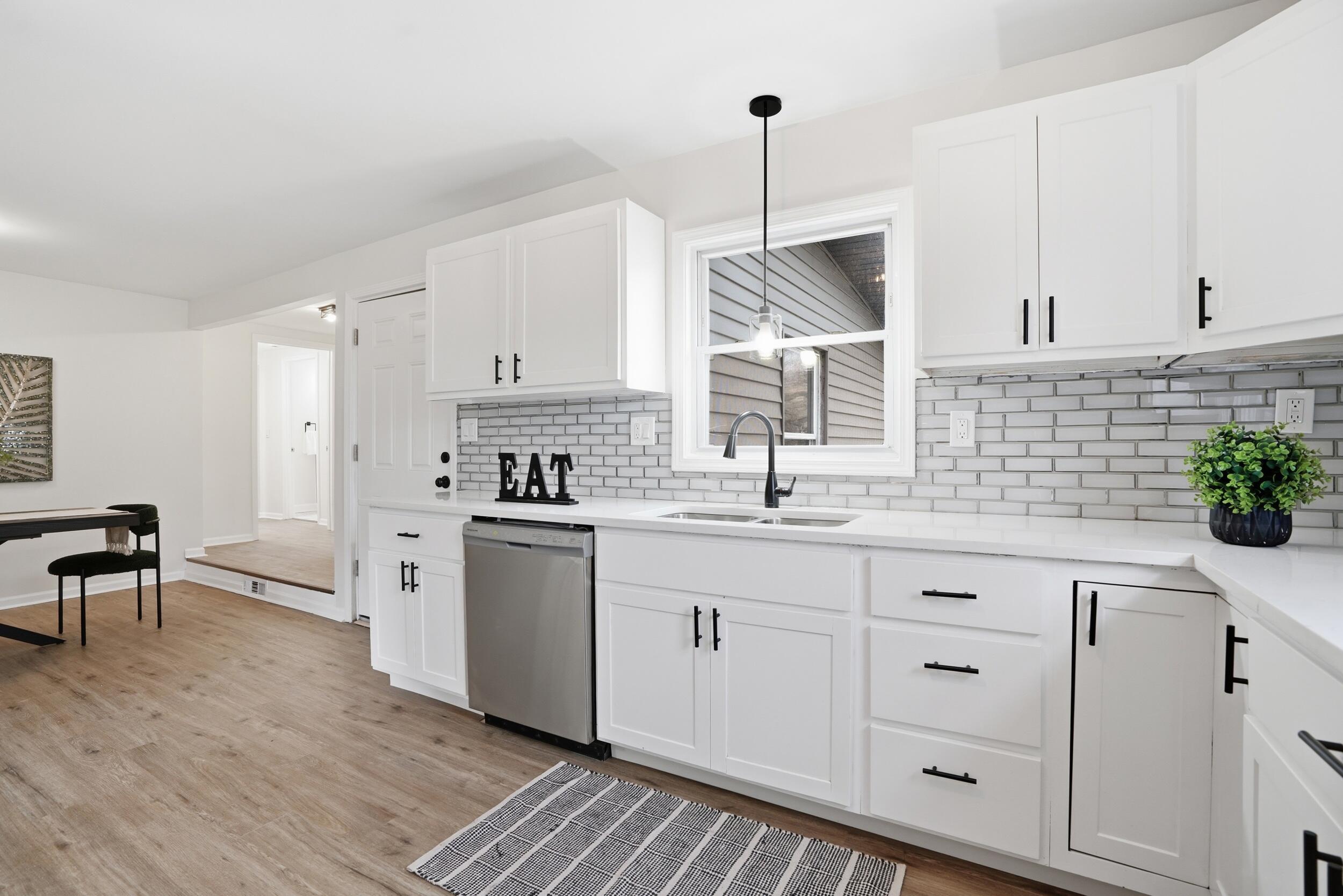 4320 Calhoun Street Gary, IN 46408 - Photo 10 of 28 2500x1668