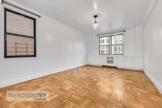 $515,000 | 241 East 76th Street, Unit 4I | Lenox Hill