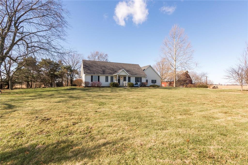 21440 Mule Barn Road Sheridan, IN 46069 - Photo 2 of 47 Gallery Image 2