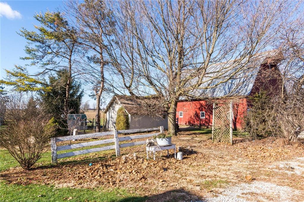 21440 Mule Barn Road Sheridan, IN 46069 - Photo 32 of 47 Gallery Image 32
